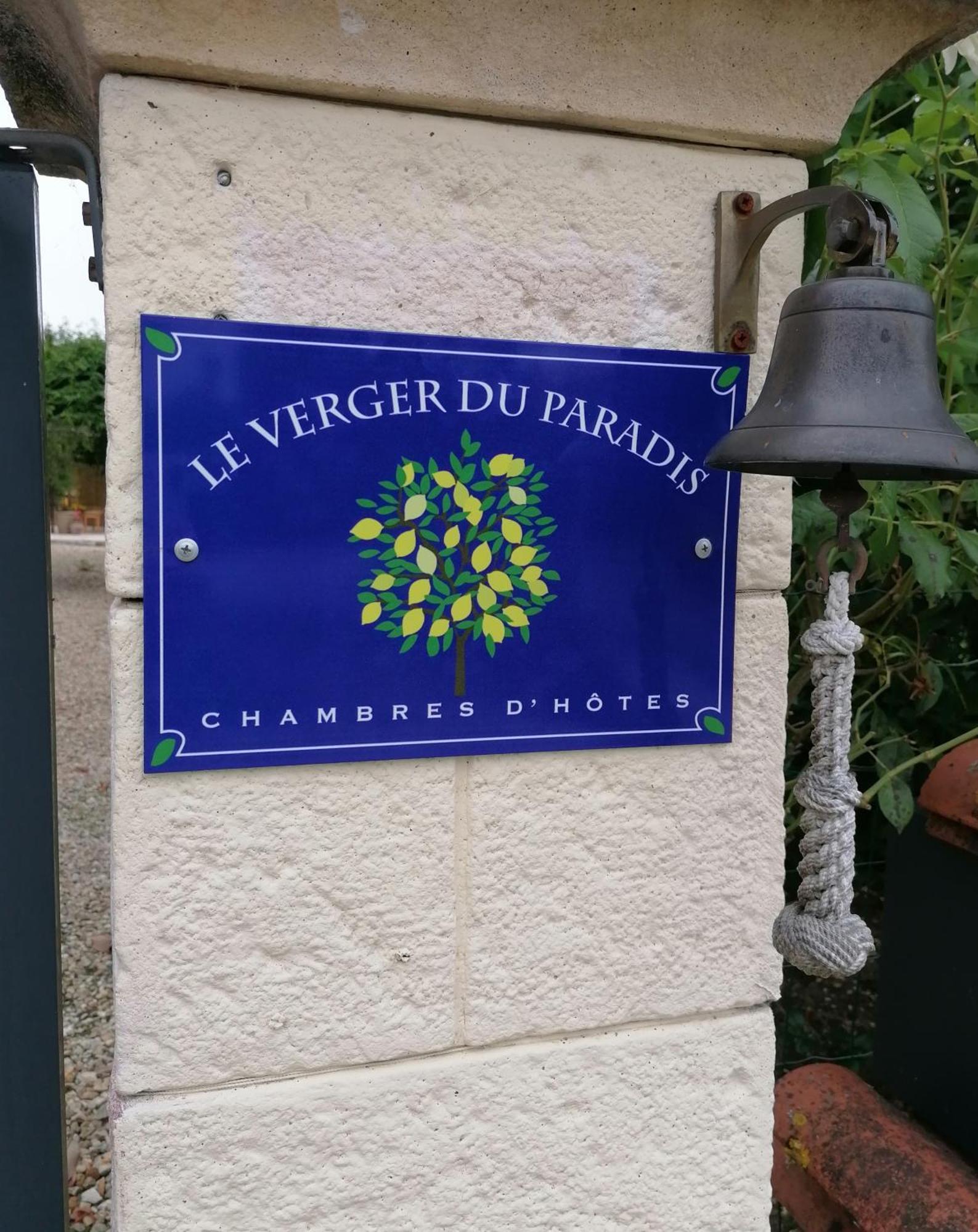 Le Verger Du Paradis Beaulieu-sur-Sonnette Exterior foto
